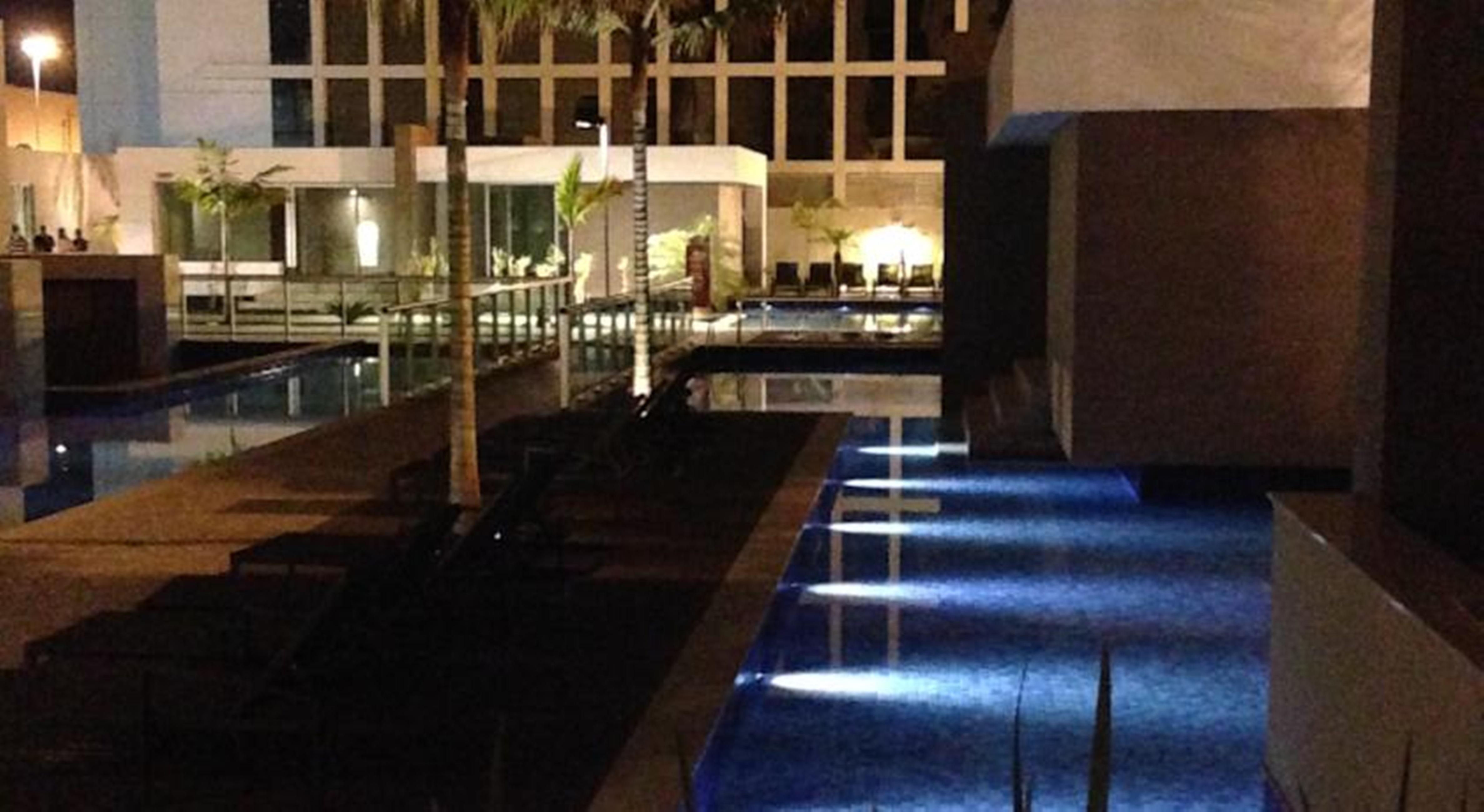 Jade Hotel Brasilia Candangolandia Ngoại thất bức ảnh The pool at the hotel