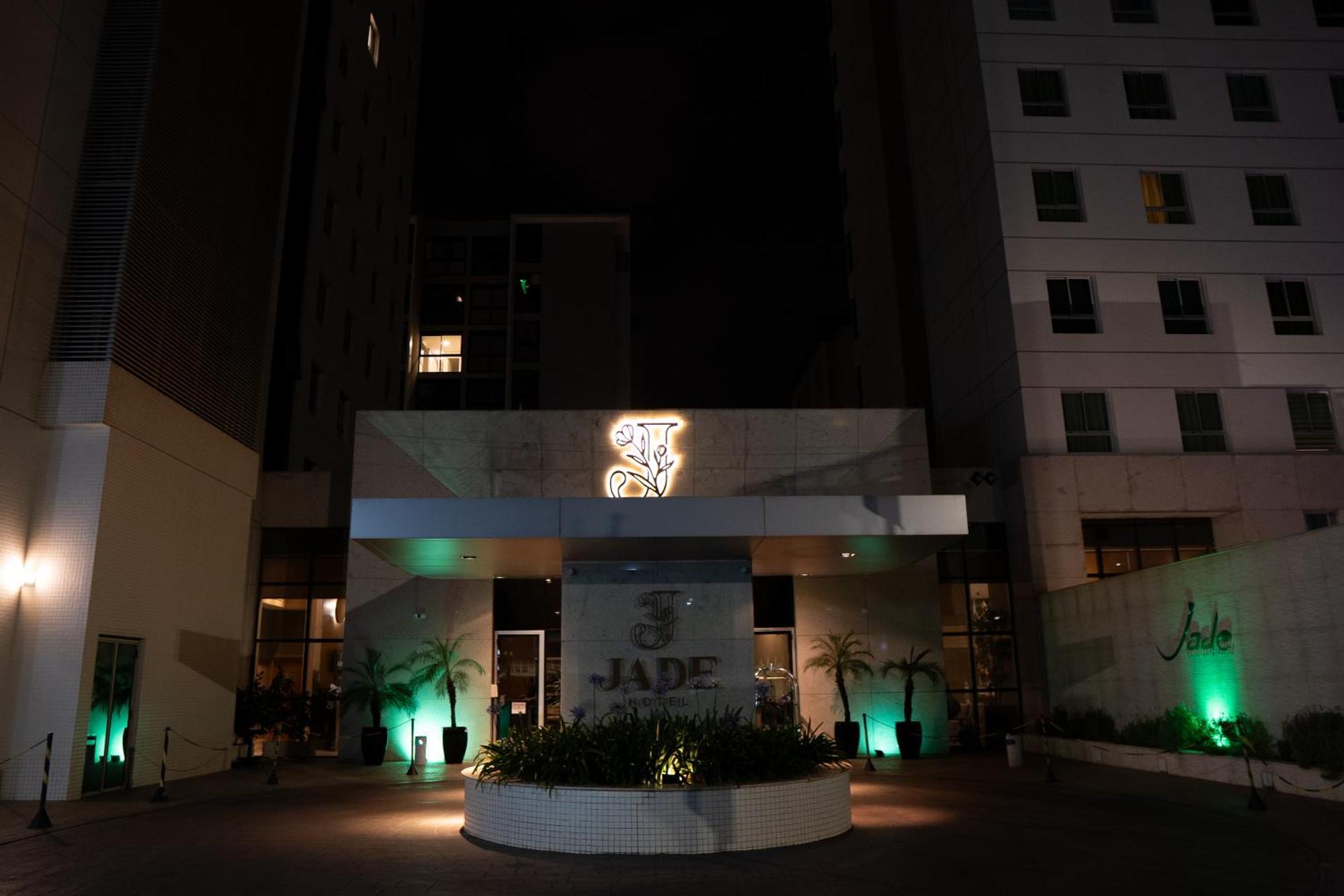 Jade Hotel Brasília Ngoại thất bức ảnh The entrance of the hotel