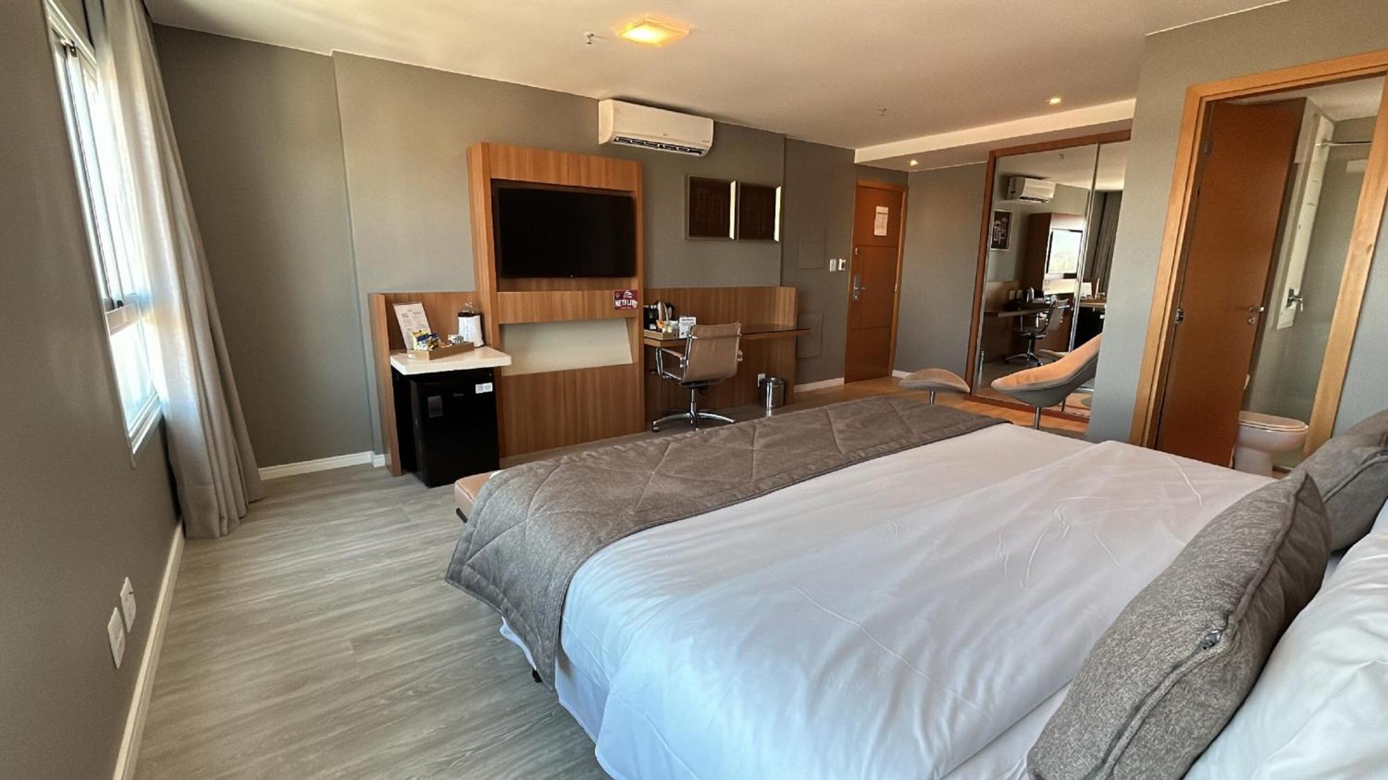 Jade Hotel Brasilia Candangolandia Ngoại thất bức ảnh A room at the hotel